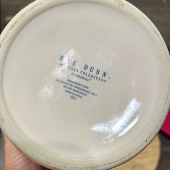 Rae Dunn Valentine Themed Ceramic Kitchen Storage Canister with Lid & Banner - Picture 7 of 7